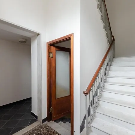 Joivy For 4, Metres From Beach, In Appartement Sestri Levante