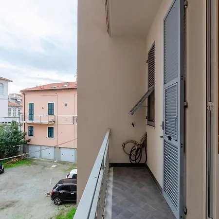 Joivy For 4, Metres From Beach, In * Sestri Levante