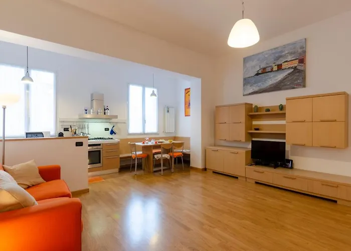 Joivy For 4, Metres From Beach, In شقة